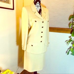 St. John Collection Pale Yellow Skirt Set